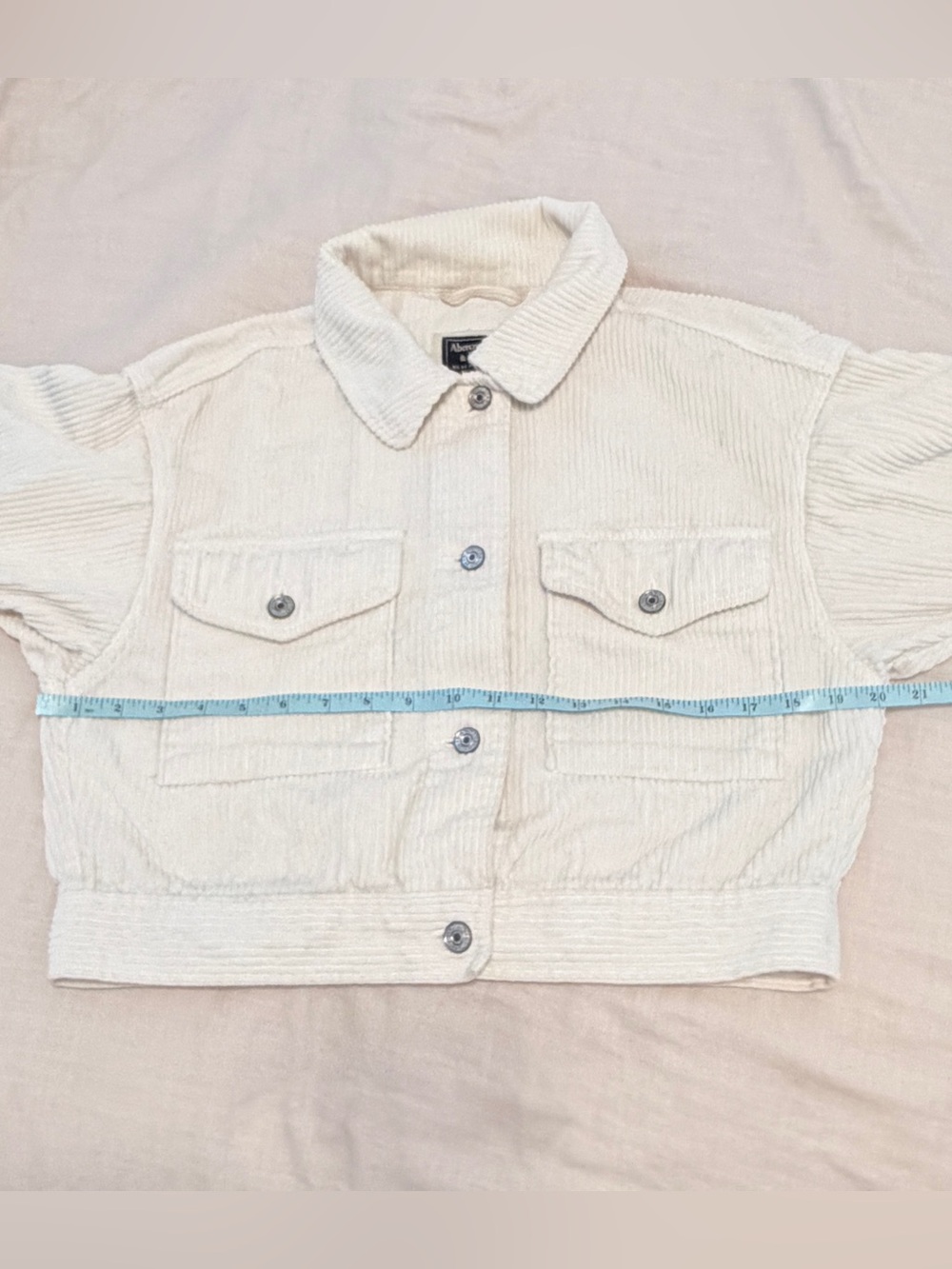 Abercrombie & Fitch Cream Corduroy Cropped Trucker Jacket Size Medium - Picture 10 of 11